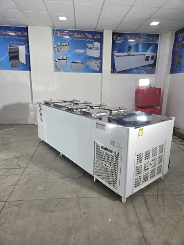 CM400 SCG Deep Freezer